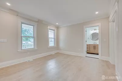 8 Fox Road, Edison, NJ 08817 - Photo 12