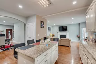 37 Wildwood Ave, Fords, NJ 08863 - Photo 20