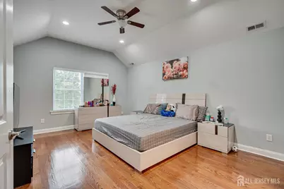 37 Wildwood Avenue, Fords, NJ 08863 - Photo 26