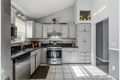 111 Balch Avenue, Piscataway Township, NJ 08854 - Photo 14