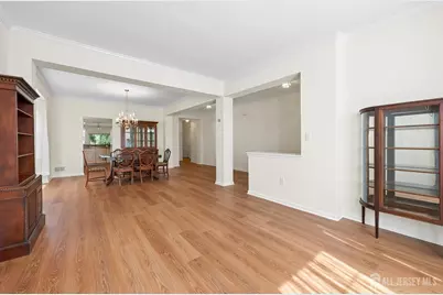 99 Minuteman Circle, Upper Freehold Township, NJ 08501 - Photo 10