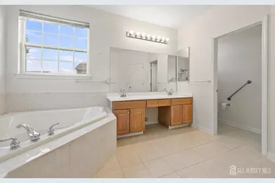 99 Minuteman Circle, Upper Freehold Township, NJ 08501 - Photo 28