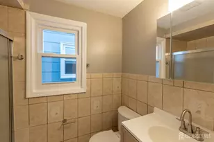29-31 Glenn Dr, Woodbridge Township, NJ 08832 - Photo 6