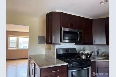 160 Evergreen Road #20B, Edison, NJ 08837 - Photo 4