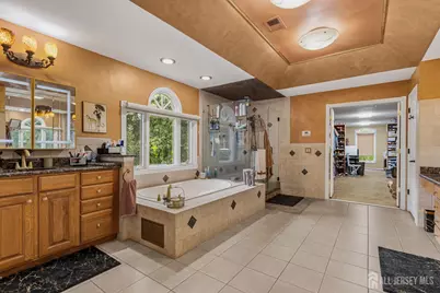 2 Lexington Court, Monroe Township, NJ 08831 - Photo 30
