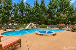 2 Lexington Ct, Monroe Township, NJ 08831 - Photo 44