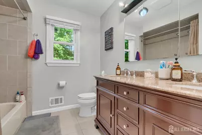 6 Mount Court, East Brunswick Township, NJ 08816 - Photo 32