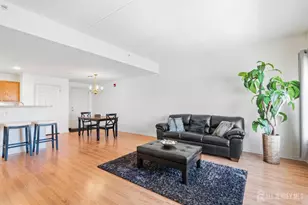 358 Rector St, Perth Amboy, NJ 08861 - Photo 10