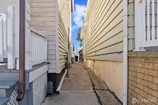 676 Charles St, Perth Amboy, NJ 08861 - Photo 36