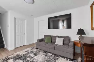 676 Charles St, Perth Amboy, NJ 08861 - Photo 8