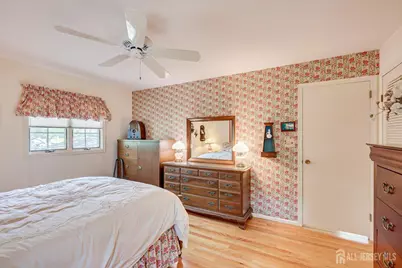 560 Wakefield Drive, Metuchen, NJ 08840 - Photo 34