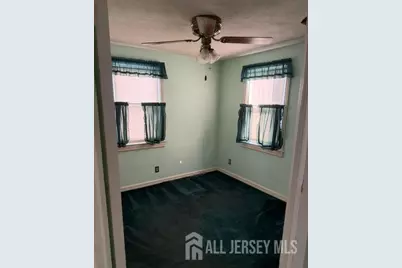 109 Highfield Road, Colonia, NJ 07067 - Photo 8