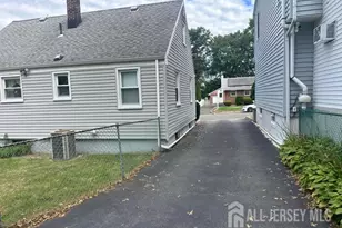 109 Highfield Rd, Colonia, NJ 07067 - Photo 2