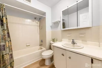 1226 Cricket Lane, Woodbridge Township, NJ 07095 - Photo 12