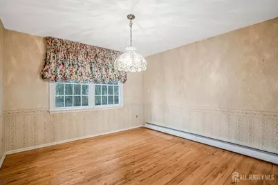 11 Woodrow Wilson Drive, Edison, NJ 08820 - Photo 6