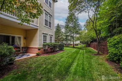 2101 Avery Court, Franklin Township, NJ 08873 - Photo 28