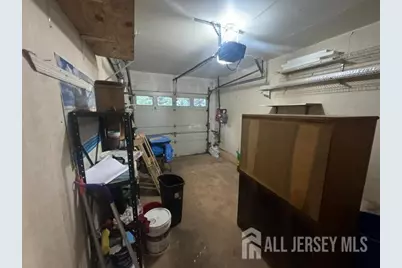 81 Woodmere Drive, Sayreville, NJ 08859 - Photo 10