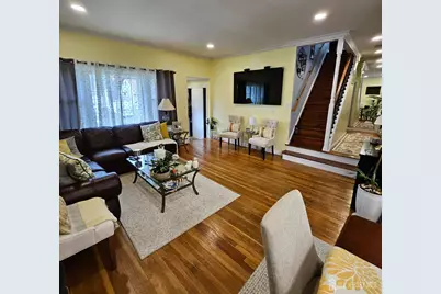 136 Isabelle Street, Menlo Park Terrace, NJ 08840 - Photo 4