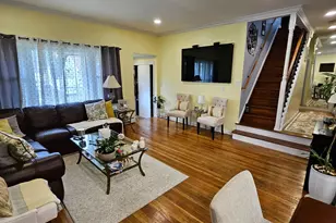 136 Isabelle St, Menlo Park Terrace, NJ 08840 - Photo 4