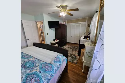 136 Isabelle Street, Menlo Park Terrace, NJ 08840 - Photo 12