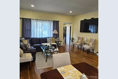 136 Isabelle Street, Menlo Park Terrace, NJ 08840 - Photo 6