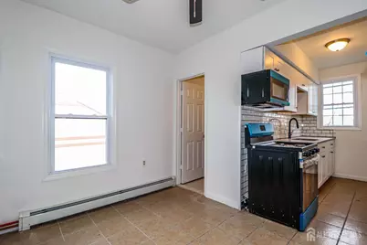 364 Market Street #2F, Perth Amboy, NJ 08861 - Photo 2