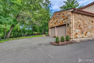 18 Marilyn Court, Lawrence Township, NJ 08648 - Photo 2