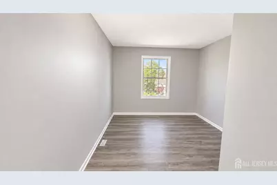 29 Pembrook Avenue, North Brunswick Township, NJ 08902 - Photo 8