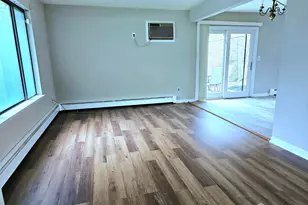 19 Sheffield Ct, East Brunswick Township, NJ 08816 - Photo 4