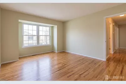 86 Bayberry Drive, Franklin Township, NJ 07416 - Photo 4