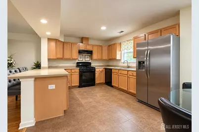 27 Keenan Street, Franklin Township, NJ 08873 - Photo 6