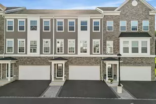 6 Coogan Ct, Morris Plains, NJ 07950 - Photo 1