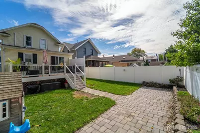 555 E Maple Avenue E, Woodbridge Township, NJ 07095 - Photo 30