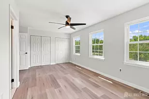 106 Wilshire Ct, Old Bridge Township, NJ 08857 - Photo 14