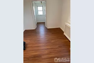 291 Grove Street, Woodbridge Township, NJ 07095 - Photo 8