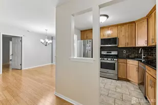 1403 Stoneridge Cir, Helmetta, NJ 08828 - Photo 8