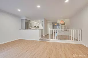 145 Lexington Cir, Old Bridge Township, NJ 07747 - Photo 10