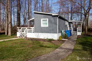 21 Keats Rd, North Brunswick Township, NJ 08902 - Photo 20
