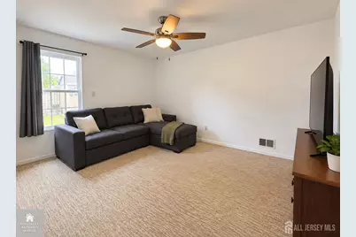 40 Compton Avenue, Hazlet Township, NJ 07734 - Photo 10