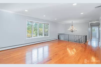 927 Wood Avenue, Edison, NJ 08820 - Photo 10