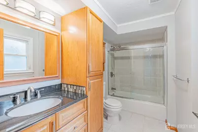 927 Wood Avenue, Edison, NJ 08820 - Photo 30