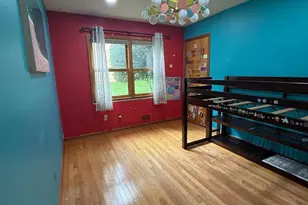 8 Teaberry Dr, Edison, NJ 08820 - Photo 12