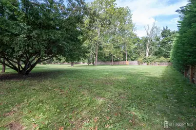 135 Summerhill Road, East Brunswick Township, NJ 08816 - Photo 40