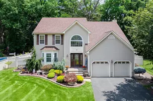 45 Woodruff Dr, Old Bridge Township, NJ 07747 - Photo 4