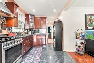 [Address not provided], Jersey City, NJ 07307 - Photo 8