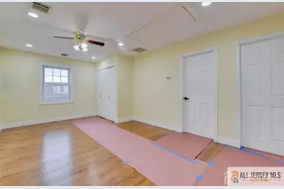 607 Almons Avenue, Woodbridge Township, NJ 07095 - Photo 8