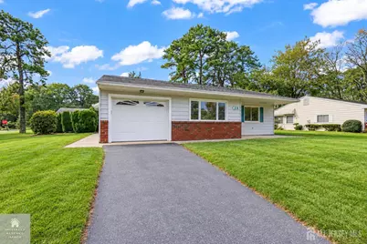 23 Maine Avenue, Manchester Township, NJ 08759 - Photo 2