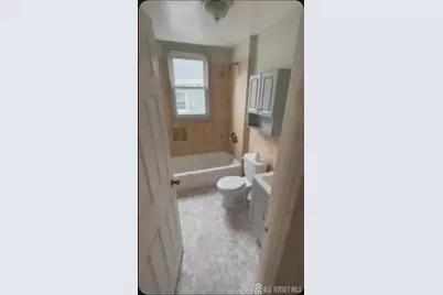 45 Columbia Avenue, Newark, NJ 07106 - Photo 8