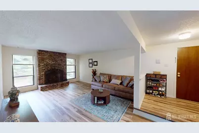 280 Willowbrook Drive, North Brunswick Township, NJ 08902 - Photo 2