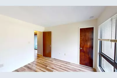 280 Willowbrook Drive, North Brunswick Township, NJ 08902 - Photo 32